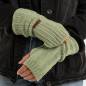 Preview: KNIT FACTORY Handstulpen NICA sage green