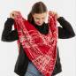 Preview: KNIT FACTORY Dreieckschal LEA bright red blossom pink