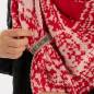 Preview: KNIT FACTORY Dreieckschal LEA bright red blossom pink