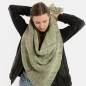 Preview: KNIT FACTORY Dreieckschal LEA urban green sage green