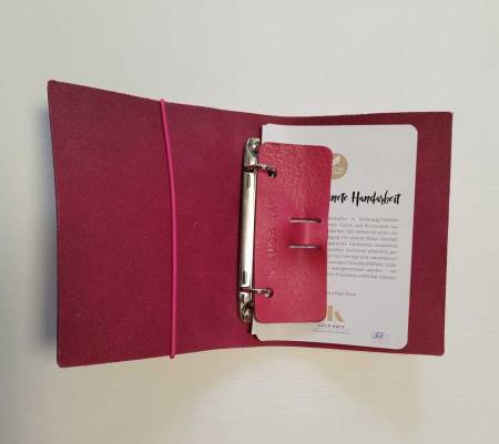 LUCA KAYZ Memo-Kalender DIN A6 Calvados fuchsia Band pink