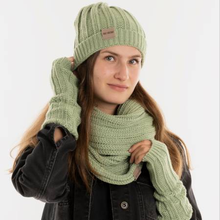 KNIT FACTORY Handstulpen NICA sage green