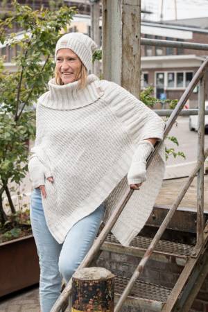 KNIT FACTORY Handstulpen CLEO grenadine red