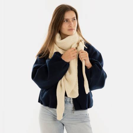 Preview: KNIT FACTORY Umhängetuch COCO off white