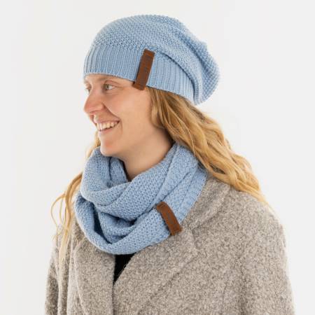 KNIT FACTORY Beanie COCO crystal blue
