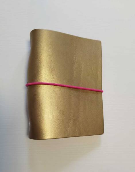 LUCA KAYZ Memo-Kalender DIN A6 Calvados gold Band pink