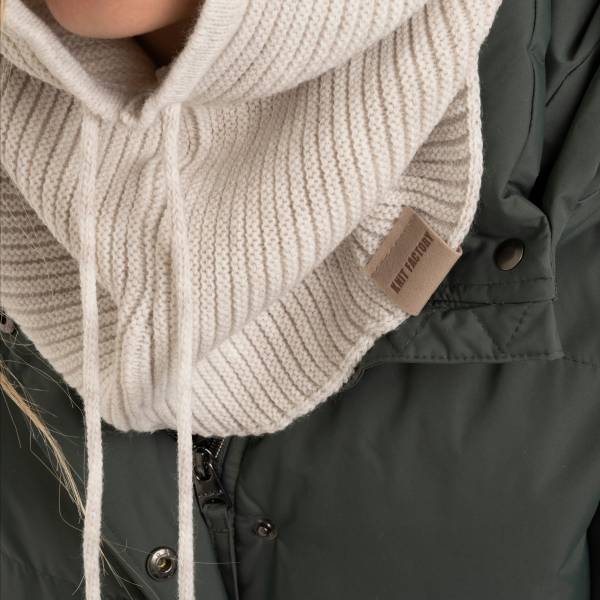 KNIT FACTORY Kapuzenschal EVY beige