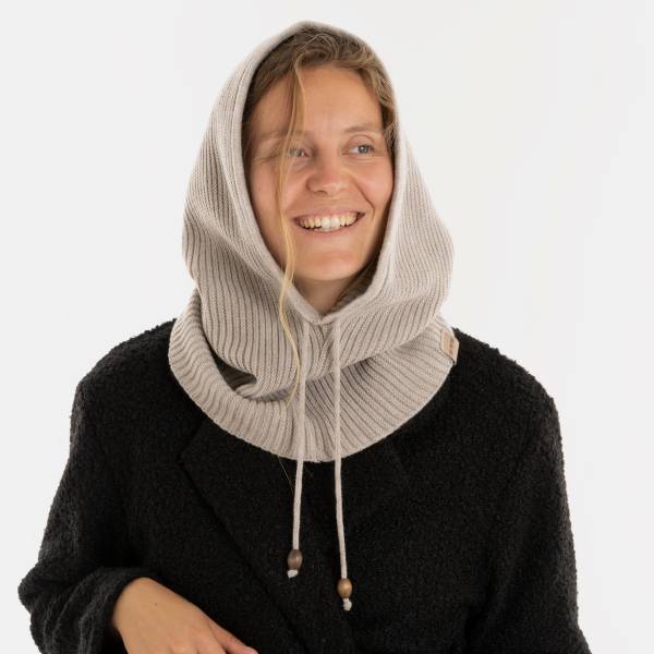 KNIT FACTORY Kapuzenschal EVY iced clay