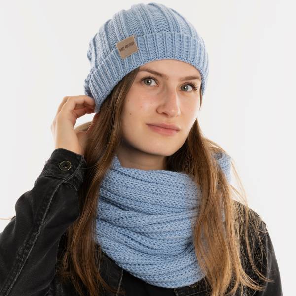 KNIT FACTORY Loop Schal NICA crystal blue