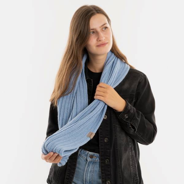 KNIT FACTORY Loop Schal NICA crystal blue