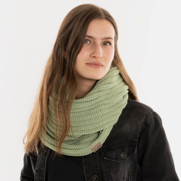 KNIT FACTORY Loop Schal NICA sage green