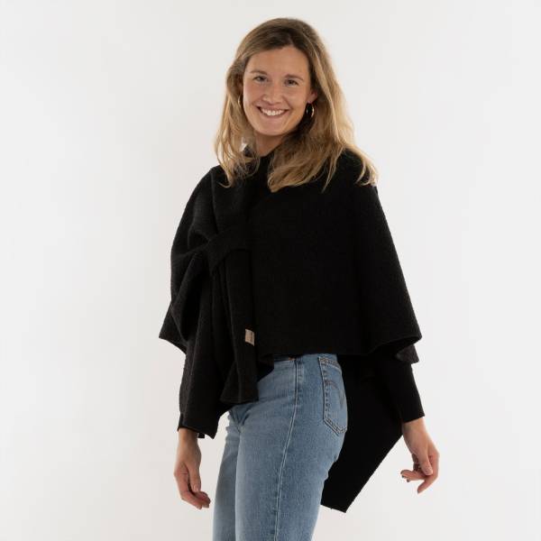 KNIT FACTORY WICKELWESTE LINA schwarz