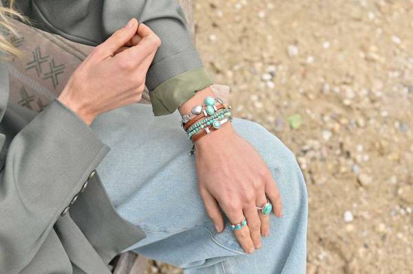 QOSS Armband JADE silber petunia