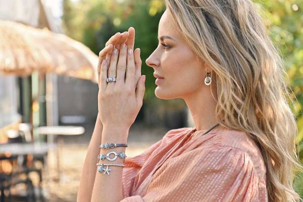 QOSS Armband ZOEY silber 12 mm Stein himmelblau mit Seestern